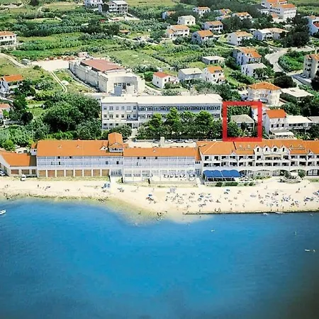 Apartman Vesna Pag Apartamento *